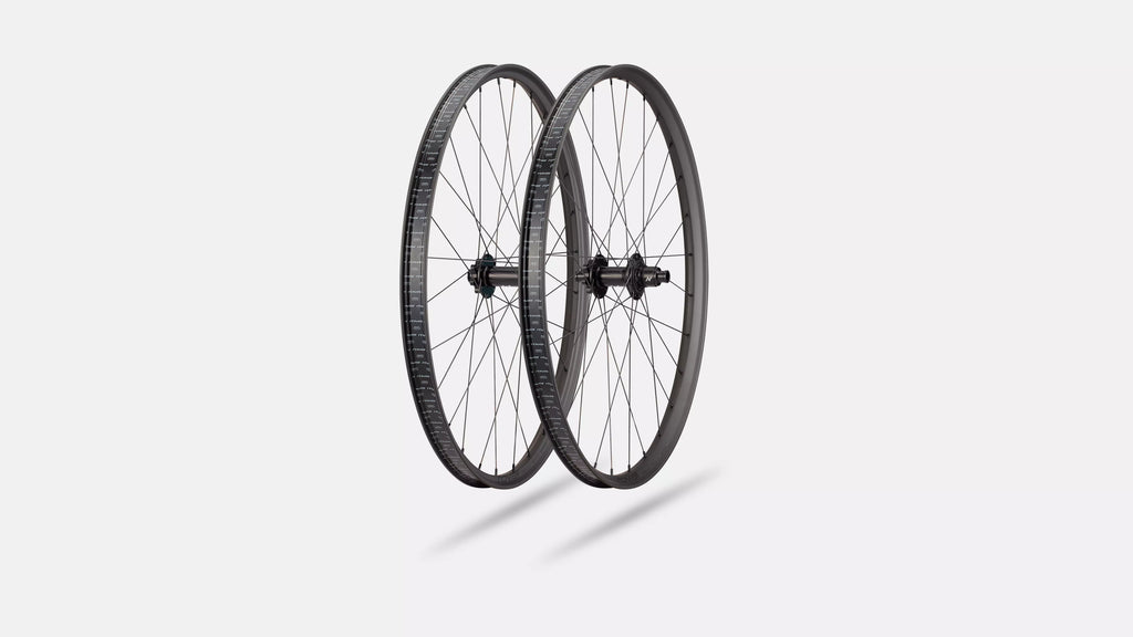 Specialized Traverse SL II 1/1 6-Bolt Wheels - Carbon/Black