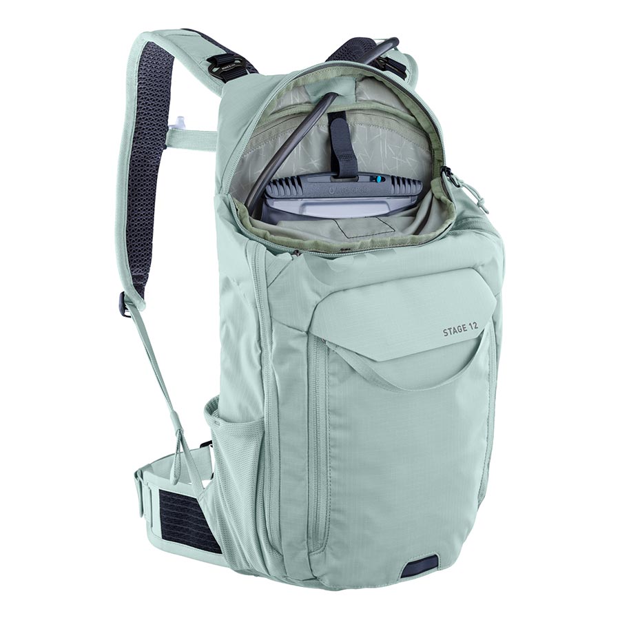 EVOC Stage 12 Hydration Bag Volume: 12L Bladder: Not included Mint