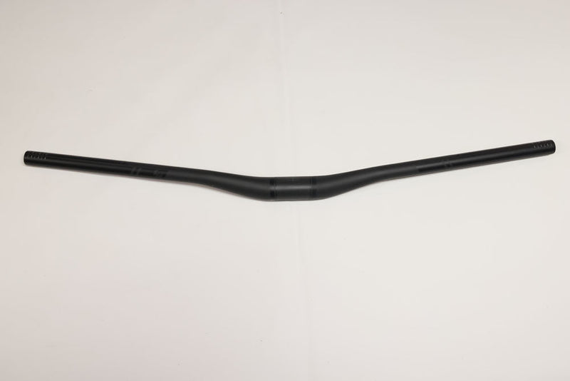 PIVOT CYCLES PHOENIX CARBON RISER HANDLEBAR - 35, 780MM, 20MM RISE - OPEN BOX, NEW