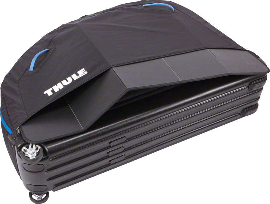 Thule Round Trip Pro Travel Case: Black