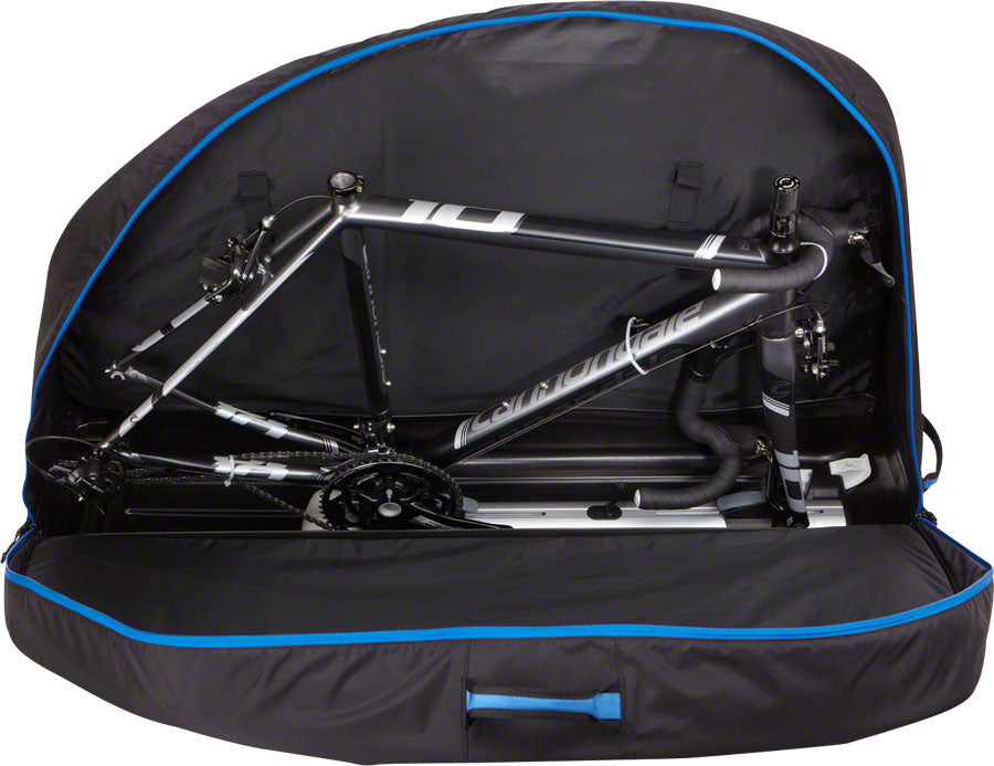 Thule Round Trip Pro Travel Case: Black