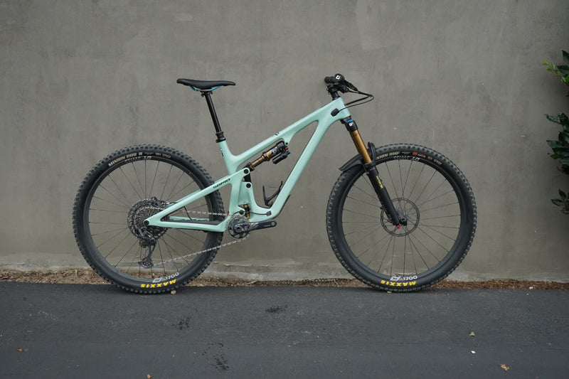 2024 Yeti SB140 Turq Series 29" Complete Mountain Bike - T2 Build, Large, Sage - Consignment Bike