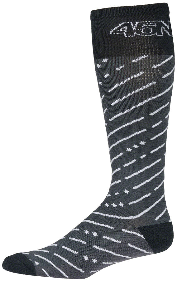 45NRTH Snow Band Midweight Knee High Wool Sock - Dark Gray/Dark Blue Medium