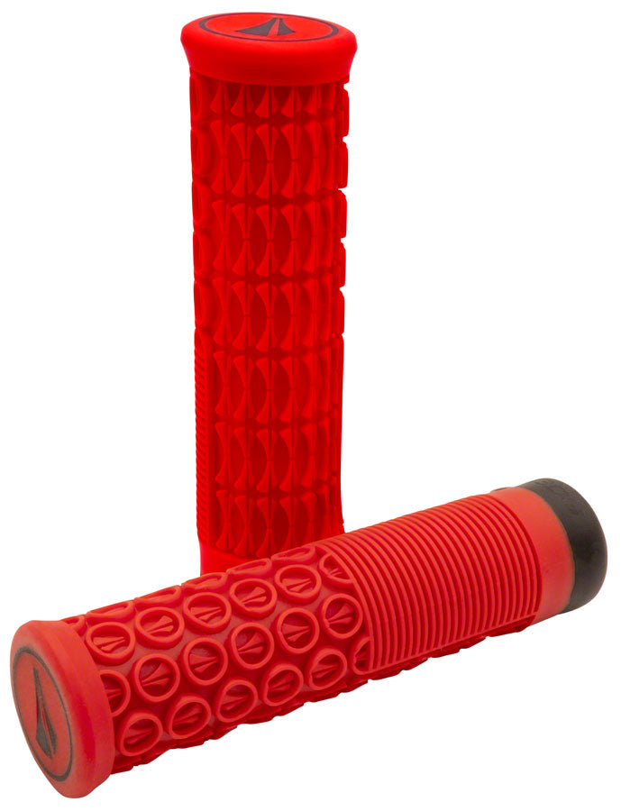 SDG Thrice 33 Lock On Grips - Red