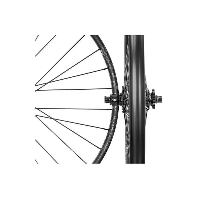 Industry Nine Enduro 305 Wheelset - 27.5", 15 x 110mm/12 x 148mm, 6-Bolt, Micro Spline, Black